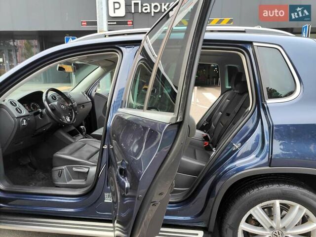 Синий Фольксваген Тигуан, объемом двигателя 2 л и пробегом 278 тыс. км за 8490 $, фото 5 на Automoto.ua