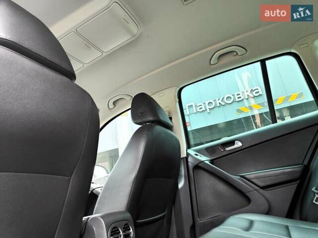 Синий Фольксваген Тигуан, объемом двигателя 2 л и пробегом 278 тыс. км за 8490 $, фото 47 на Automoto.ua