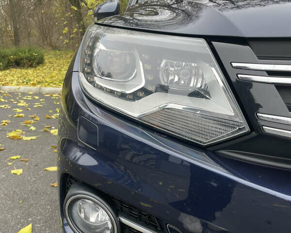 Синий Фольксваген Тигуан, объемом двигателя 1.98 л и пробегом 211 тыс. км за 16000 $, фото 9 на Automoto.ua