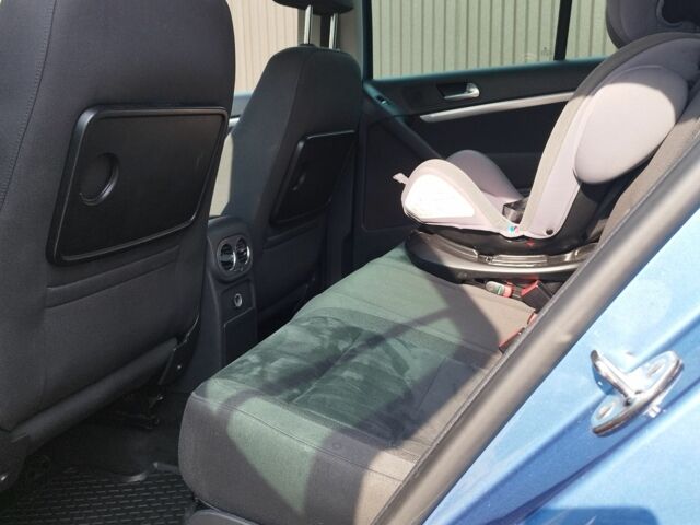 Синій Фольксваген Тігуан, об'ємом двигуна 2 л та пробігом 242 тис. км за 14600 $, фото 9 на Automoto.ua