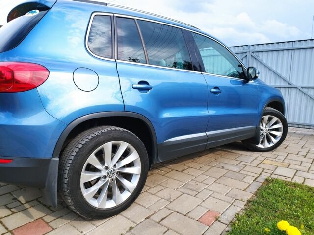 Синій Фольксваген Тігуан, об'ємом двигуна 2 л та пробігом 242 тис. км за 14600 $, фото 7 на Automoto.ua