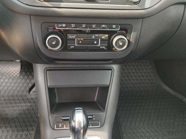 Синій Фольксваген Тігуан, об'ємом двигуна 2 л та пробігом 242 тис. км за 14600 $, фото 11 на Automoto.ua