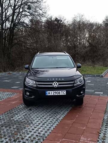 Синий Фольксваген Тигуан, объемом двигателя 2 л и пробегом 160 тыс. км за 10000 $, фото 10 на Automoto.ua