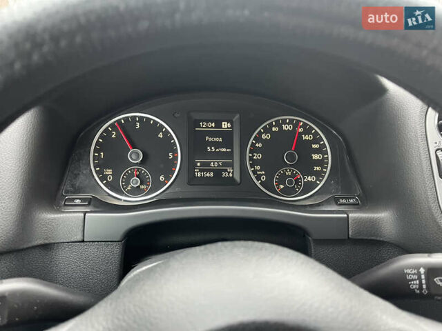 Синий Фольксваген Тигуан, объемом двигателя 2 л и пробегом 186 тыс. км за 12800 $, фото 4 на Automoto.ua