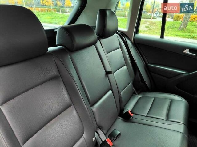 Синий Фольксваген Тигуан, объемом двигателя 2 л и пробегом 278 тыс. км за 8490 $, фото 62 на Automoto.ua