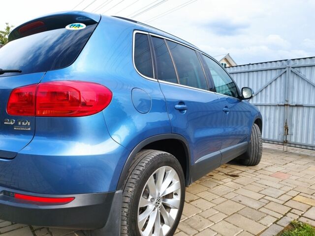 Синій Фольксваген Тігуан, об'ємом двигуна 2 л та пробігом 242 тис. км за 14600 $, фото 5 на Automoto.ua
