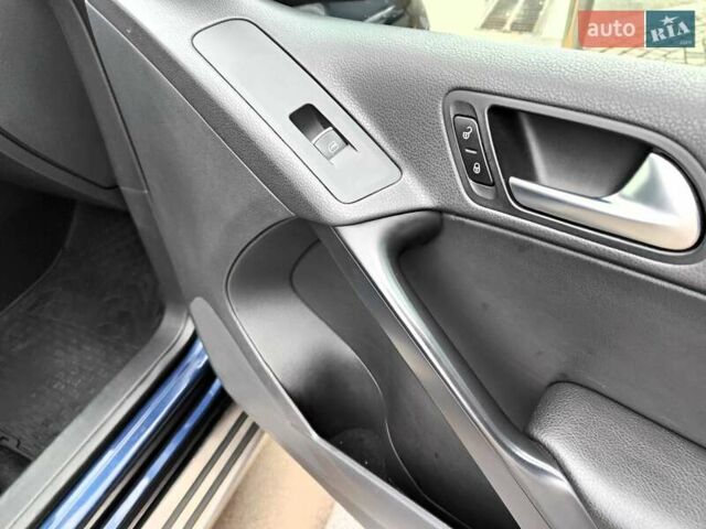 Синий Фольксваген Тигуан, объемом двигателя 2 л и пробегом 278 тыс. км за 8490 $, фото 50 на Automoto.ua