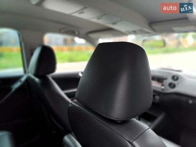 Синий Фольксваген Тигуан, объемом двигателя 2 л и пробегом 278 тыс. км за 8490 $, фото 59 на Automoto.ua