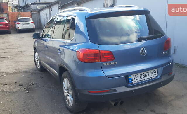 Синий Фольксваген Тигуан, объемом двигателя 1.97 л и пробегом 307 тыс. км за 12000 $, фото 3 на Automoto.ua