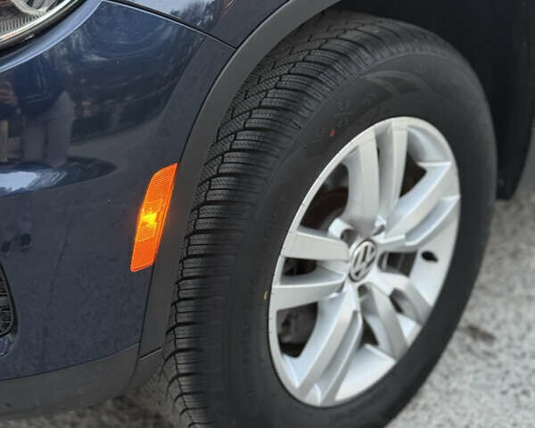 Синий Фольксваген Тигуан, объемом двигателя 1.98 л и пробегом 208 тыс. км за 9999 $, фото 5 на Automoto.ua