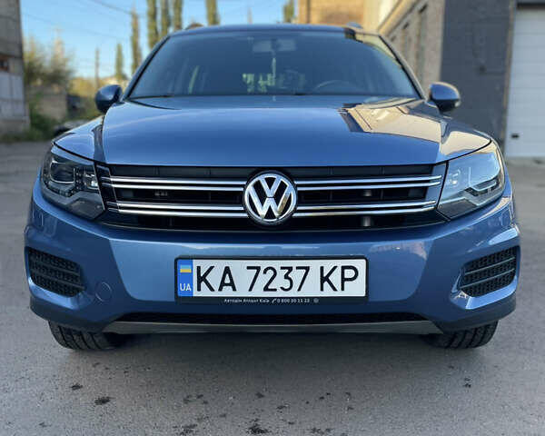 Синій Фольксваген Тігуан, об'ємом двигуна 1.97 л та пробігом 180 тис. км за 15700 $, фото 2 на Automoto.ua