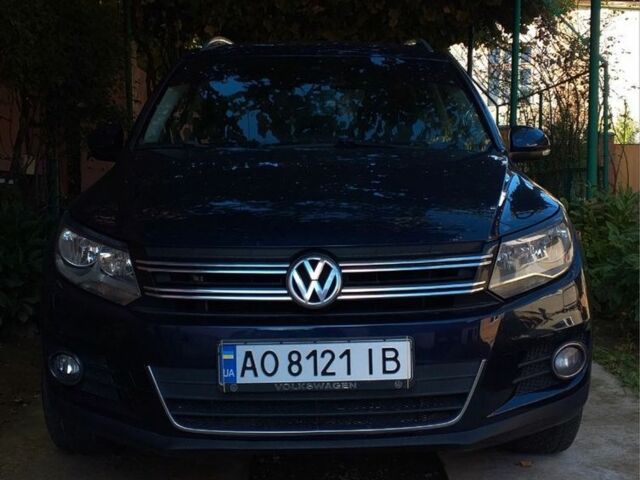 Синий Фольксваген Тигуан, объемом двигателя 2 л и пробегом 270 тыс. км за 13200 $, фото 4 на Automoto.ua