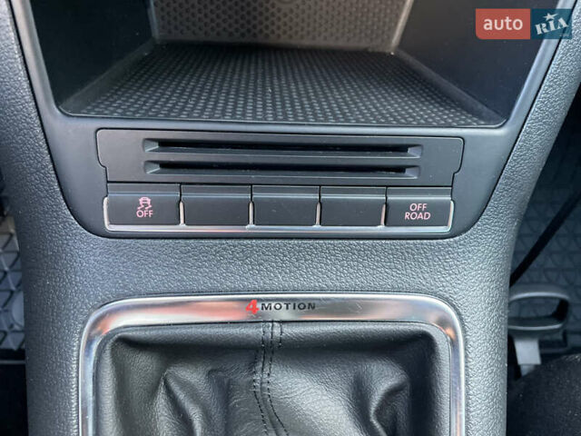 Синій Фольксваген Тігуан, об'ємом двигуна 1.97 л та пробігом 180 тис. км за 15700 $, фото 17 на Automoto.ua