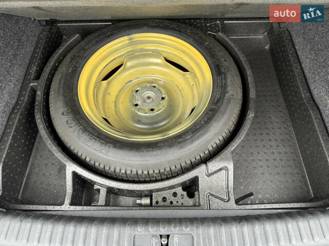 Синий Фольксваген Тигуан, объемом двигателя 1.98 л и пробегом 203 тыс. км за 12000 $, фото 16 на Automoto.ua