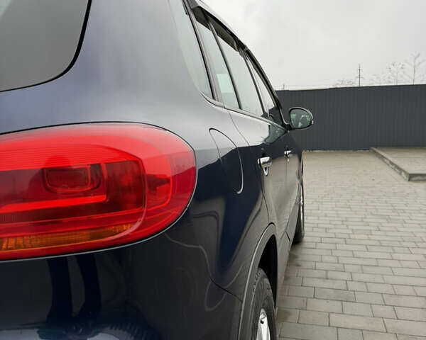 Синий Фольксваген Тигуан, объемом двигателя 1.97 л и пробегом 356 тыс. км за 12700 $, фото 16 на Automoto.ua