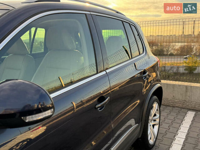 Синий Фольксваген Тигуан, объемом двигателя 2 л и пробегом 167 тыс. км за 12499 $, фото 4 на Automoto.ua