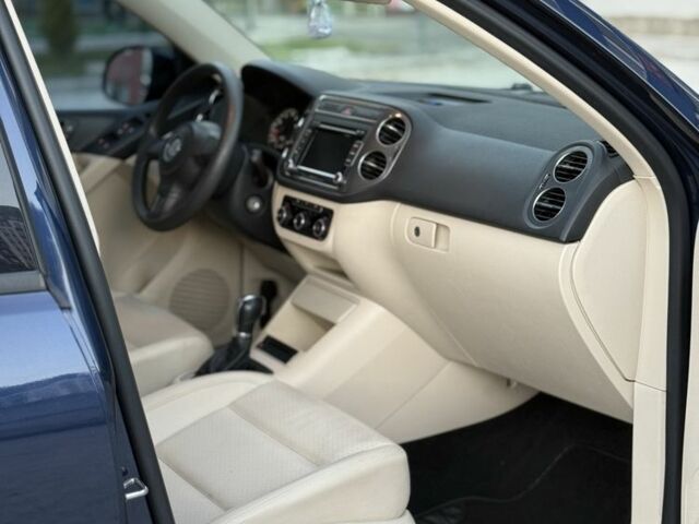 Синий Фольксваген Тигуан, объемом двигателя 2 л и пробегом 210 тыс. км за 9800 $, фото 14 на Automoto.ua