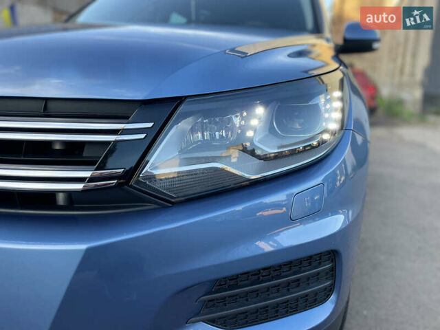 Синій Фольксваген Тігуан, об'ємом двигуна 1.97 л та пробігом 180 тис. км за 15700 $, фото 10 на Automoto.ua