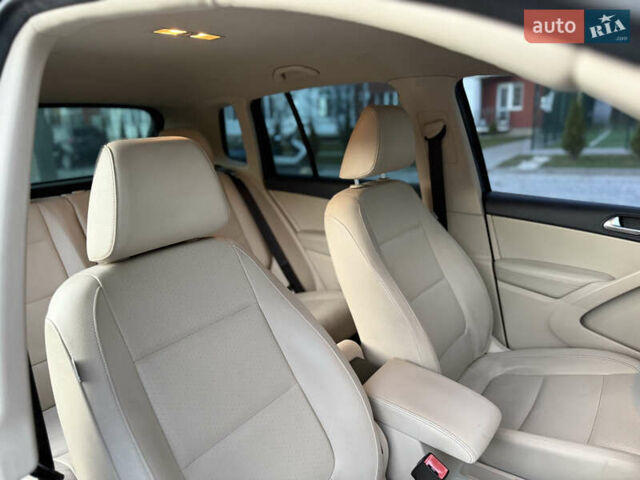 Синий Фольксваген Тигуан, объемом двигателя 1.98 л и пробегом 208 тыс. км за 9999 $, фото 17 на Automoto.ua