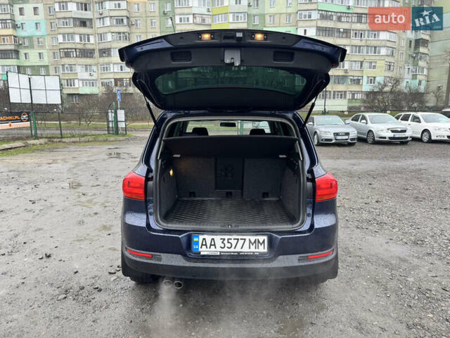 Синий Фольксваген Тигуан, объемом двигателя 1.98 л и пробегом 203 тыс. км за 12000 $, фото 14 на Automoto.ua