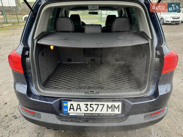 Синий Фольксваген Тигуан, объемом двигателя 1.98 л и пробегом 203 тыс. км за 12000 $, фото 15 на Automoto.ua