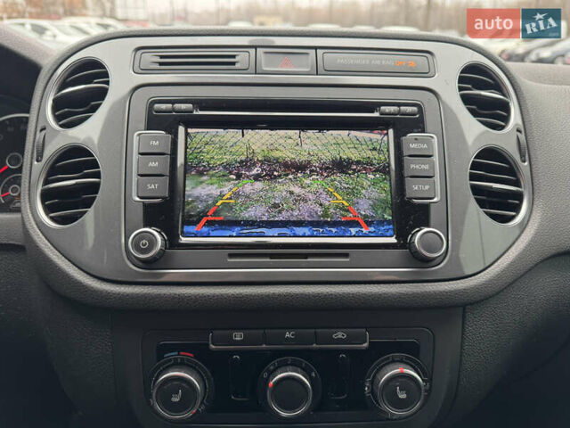 Синий Фольксваген Тигуан, объемом двигателя 1.98 л и пробегом 203 тыс. км за 12000 $, фото 40 на Automoto.ua