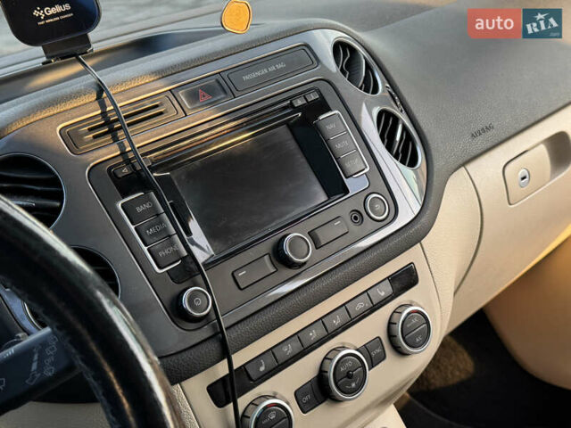 Синий Фольксваген Тигуан, объемом двигателя 2 л и пробегом 167 тыс. км за 12499 $, фото 13 на Automoto.ua