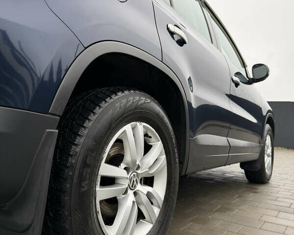 Синий Фольксваген Тигуан, объемом двигателя 1.97 л и пробегом 356 тыс. км за 12700 $, фото 19 на Automoto.ua