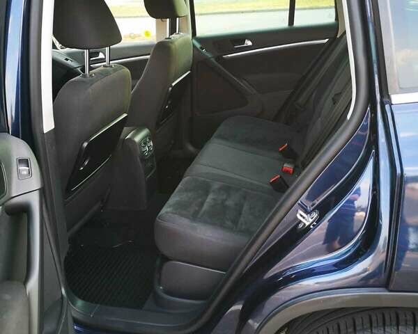 Синий Фольксваген Тигуан, объемом двигателя 1.39 л и пробегом 179 тыс. км за 11500 $, фото 6 на Automoto.ua