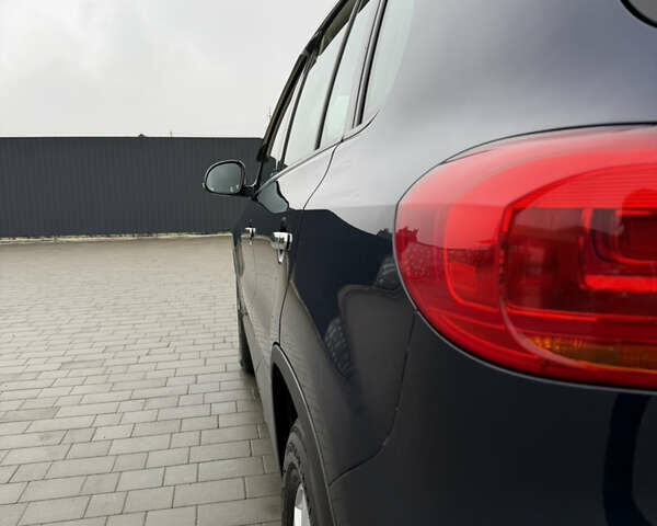 Синий Фольксваген Тигуан, объемом двигателя 1.97 л и пробегом 356 тыс. км за 12700 $, фото 15 на Automoto.ua