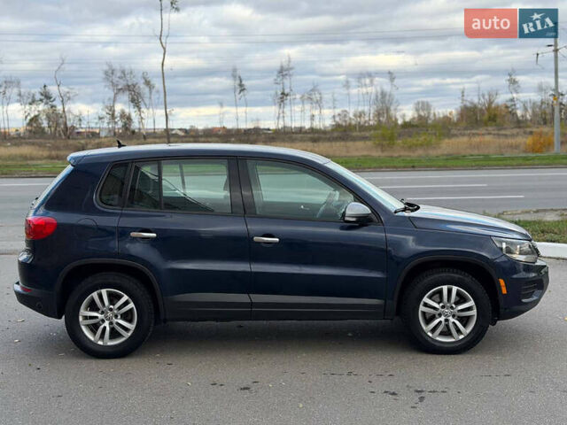 Синий Фольксваген Тигуан, объемом двигателя 2 л и пробегом 170 тыс. км за 10700 $, фото 5 на Automoto.ua
