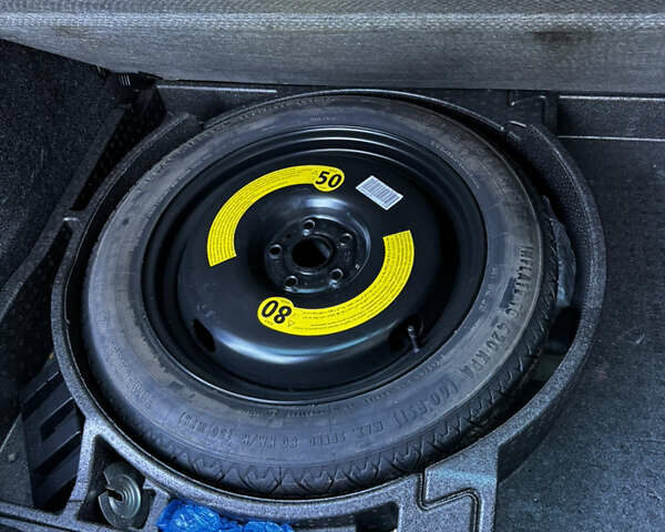 Синий Фольксваген Тигуан, объемом двигателя 2 л и пробегом 252 тыс. км за 9800 $, фото 26 на Automoto.ua