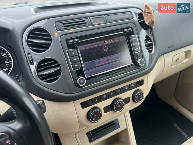 Синий Фольксваген Тигуан, объемом двигателя 1.98 л и пробегом 167 тыс. км за 12300 $, фото 26 на Automoto.ua