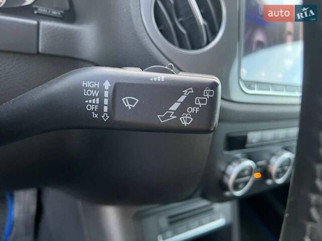 Синий Фольксваген Тигуан, объемом двигателя 2 л и пробегом 122 тыс. км за 14990 $, фото 19 на Automoto.ua