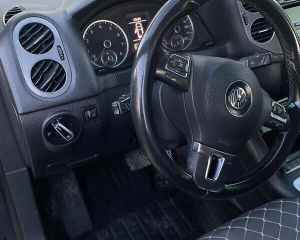 Синий Фольксваген Тигуан, объемом двигателя 1.98 л и пробегом 223 тыс. км за 11900 $, фото 13 на Automoto.ua