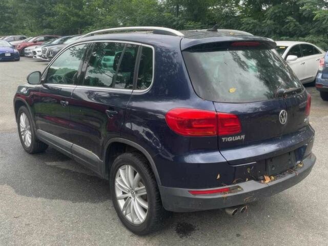 Синій Фольксваген Тігуан, об'ємом двигуна 2 л та пробігом 87 тис. км за 8500 $, фото 5 на Automoto.ua