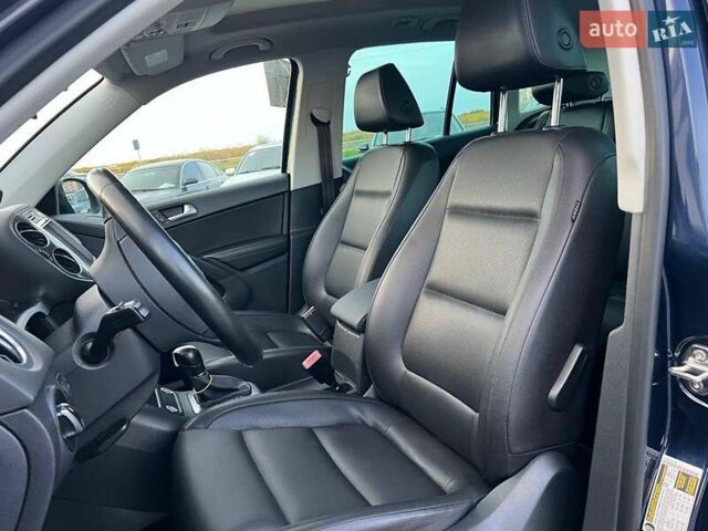 Синий Фольксваген Тигуан, объемом двигателя 2 л и пробегом 122 тыс. км за 14990 $, фото 16 на Automoto.ua