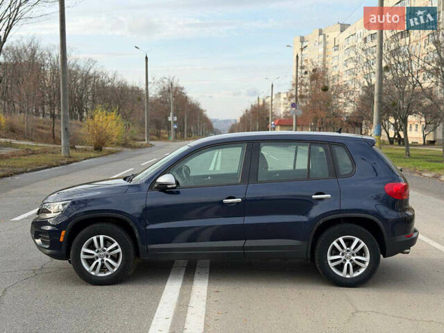 Синий Фольксваген Тигуан, объемом двигателя 2 л и пробегом 170 тыс. км за 10200 $, фото 4 на Automoto.ua