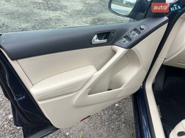 Синий Фольксваген Тигуан, объемом двигателя 1.98 л и пробегом 167 тыс. км за 12300 $, фото 27 на Automoto.ua