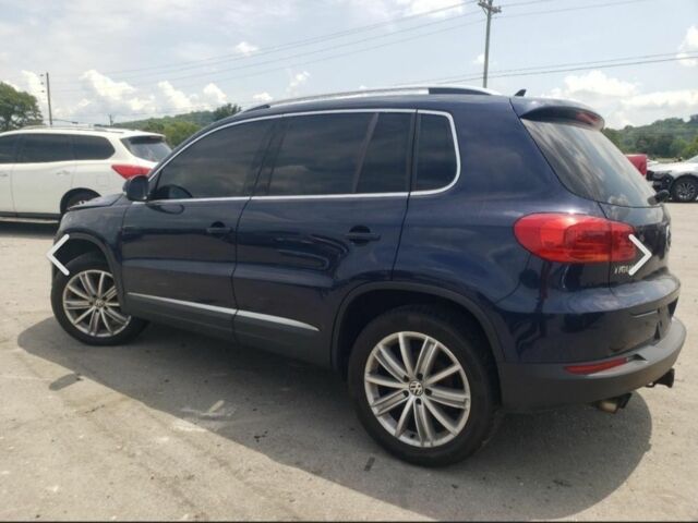 Синій Фольксваген Тігуан, об'ємом двигуна 2 л та пробігом 288 тис. км за 8950 $, фото 2 на Automoto.ua