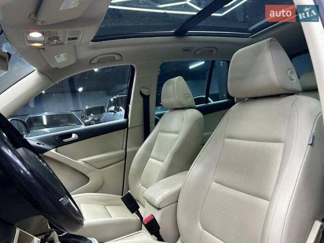 Синій Фольксваген Тігуан, об'ємом двигуна 1.98 л та пробігом 175 тис. км за 15800 $, фото 9 на Automoto.ua