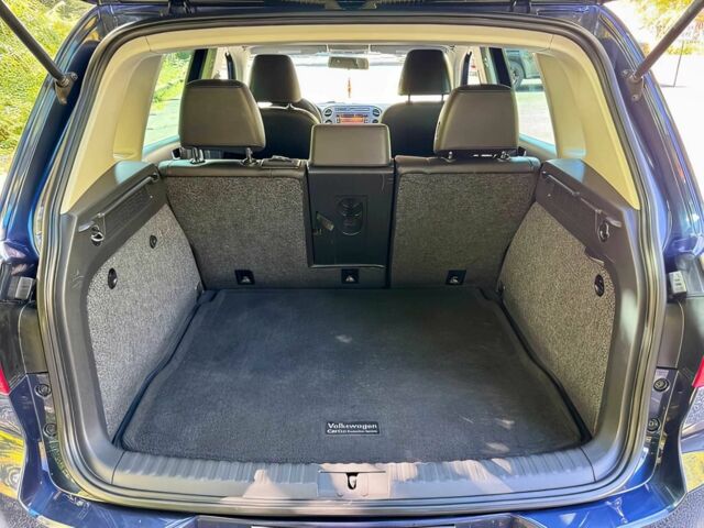 Синій Фольксваген Тігуан, об'ємом двигуна 2 л та пробігом 87 тис. км за 4500 $, фото 12 на Automoto.ua