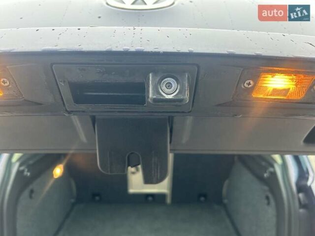 Синий Фольксваген Тигуан, объемом двигателя 2 л и пробегом 299 тыс. км за 12950 $, фото 22 на Automoto.ua