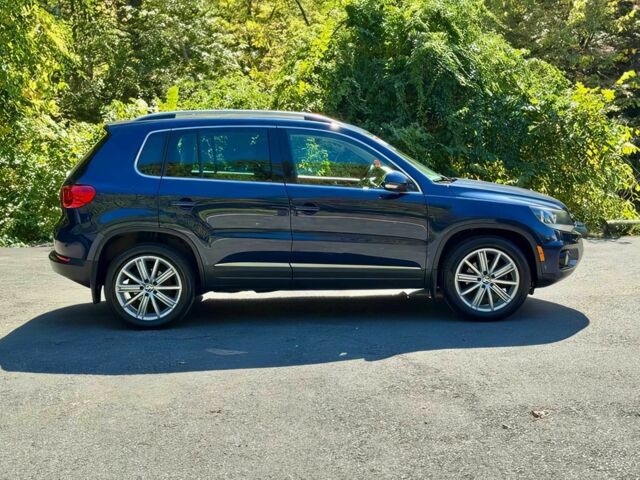 Синій Фольксваген Тігуан, об'ємом двигуна 2 л та пробігом 87 тис. км за 4500 $, фото 6 на Automoto.ua