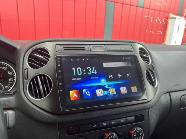 Синій Фольксваген Тігуан, об'ємом двигуна 2 л та пробігом 220 тис. км за 12000 $, фото 9 на Automoto.ua