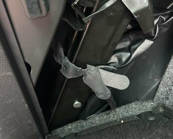 Синий Фольксваген Тигуан, объемом двигателя 2 л и пробегом 299 тыс. км за 12950 $, фото 25 на Automoto.ua