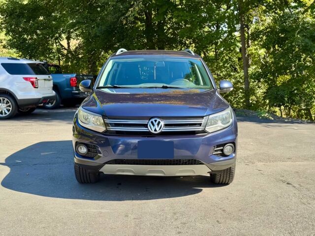 Синій Фольксваген Тігуан, об'ємом двигуна 2 л та пробігом 87 тис. км за 4500 $, фото 1 на Automoto.ua
