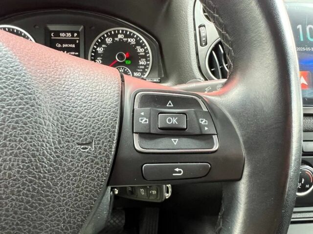 Синій Фольксваген Тігуан, об'ємом двигуна 2 л та пробігом 220 тис. км за 12000 $, фото 19 на Automoto.ua