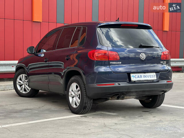 Синий Фольксваген Тигуан, объемом двигателя 2 л и пробегом 219 тыс. км за 12000 $, фото 5 на Automoto.ua