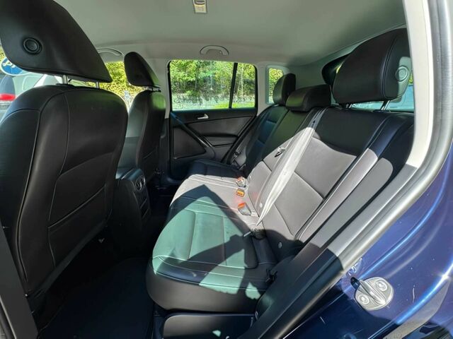 Синій Фольксваген Тігуан, об'ємом двигуна 2 л та пробігом 87 тис. км за 4500 $, фото 10 на Automoto.ua